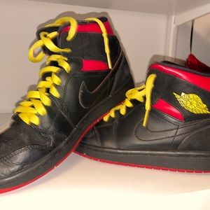 2018
Air Jordan 1 Retro Mid 'Last Shot'